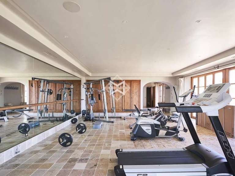 Villa Les Adrets-de-l'Estérel - 17 chambres - 2100m²