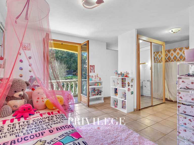 Villa Les Adrets-de-l'Estérel - 4 chambres - 237m²