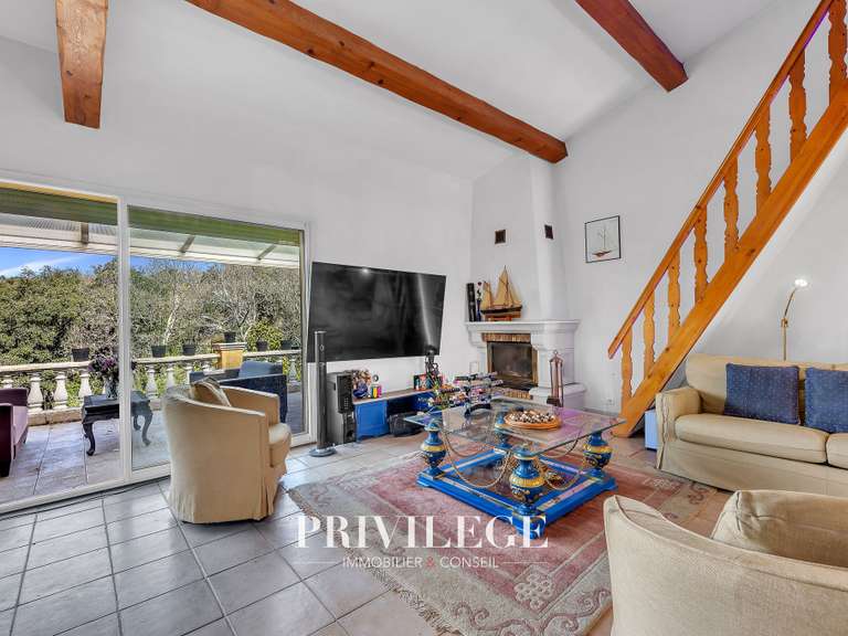 Villa Les Adrets-de-l'Estérel - 4 chambres - 237m²