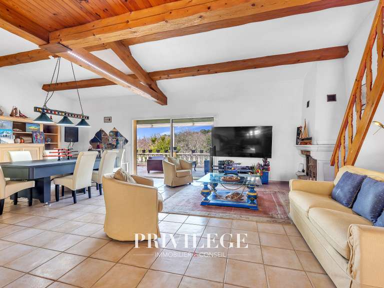 Villa Les Adrets-de-l'Estérel - 4 chambres - 237m²