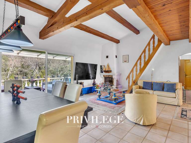 Villa Les Adrets-de-l'Estérel - 4 chambres - 237m²