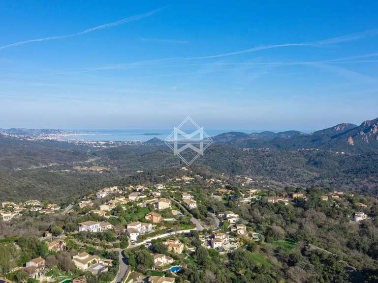 Villa Les Adrets-de-l'Estérel - 4 chambres - 237m²