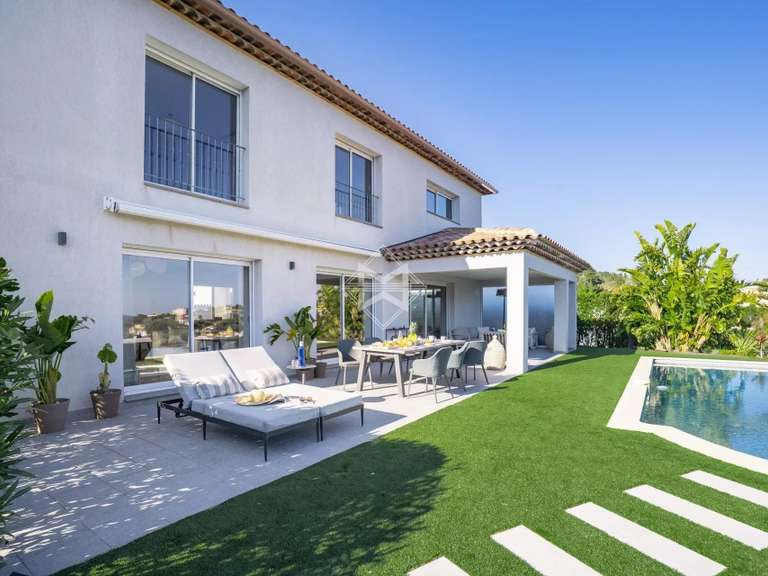 Villa Les Adrets-de-l'Estérel - 4 chambres - 237m²