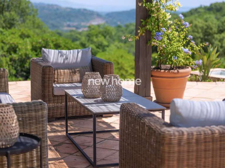 Villa Les Adrets-de-l'Estérel - 5 bedrooms - 230m²