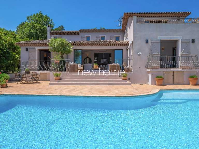 Villa Les Adrets-de-l'Estérel - 5 chambres - 230m²