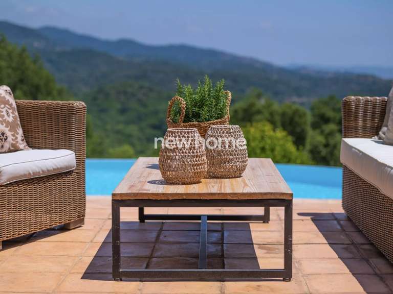 Villa Les Adrets-de-l'Estérel - 5 bedrooms - 230m²