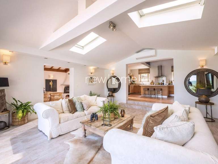 Villa Les Adrets-de-l'Estérel - 5 chambres - 230m²