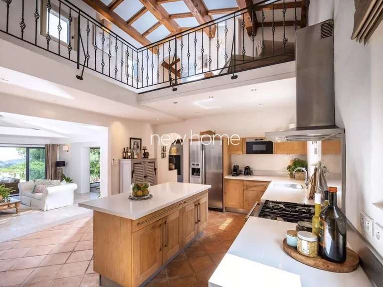 Villa Les Adrets-de-l'Estérel - 5 chambres - 230m²