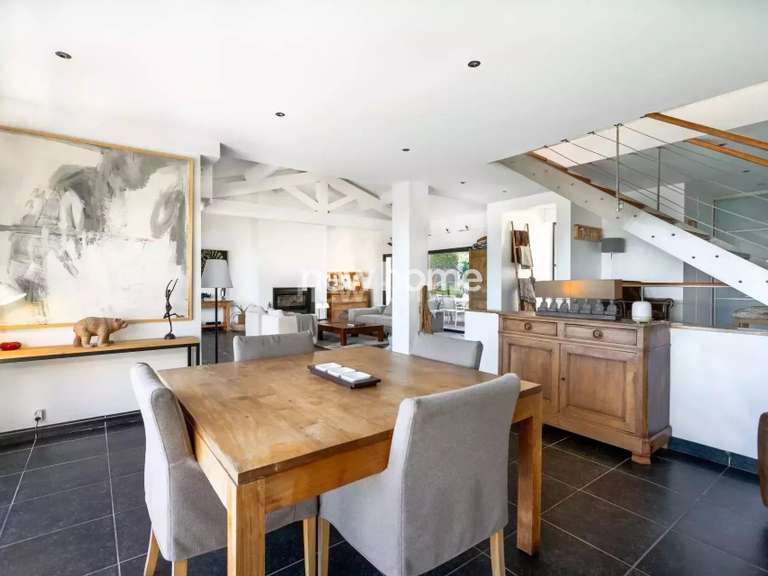 Villa Les Adrets-de-l'Estérel - 6 bedrooms - 410m²