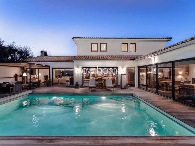 Villa Les Adrets-de-l'Estérel - 6 chambres - 410m²