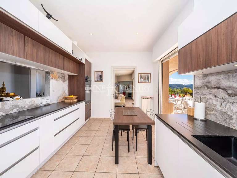 Villa avec Vue sur mer Les Adrets-de-l'Estérel - 4 chambres - 304m²