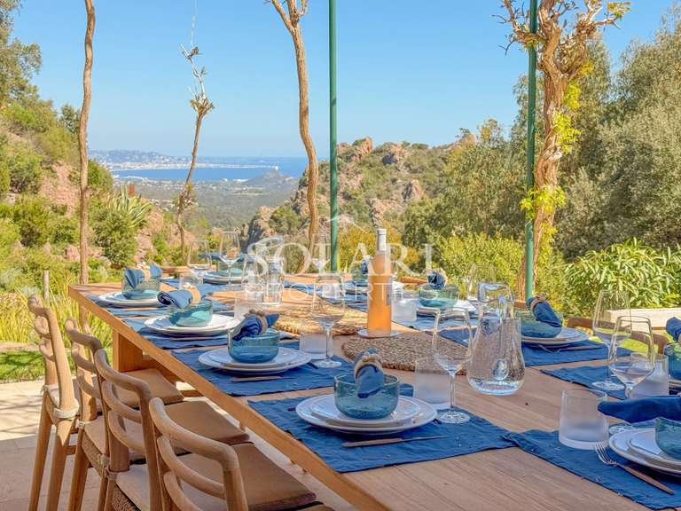 Villa avec Vue sur mer Les Adrets-de-l'Estérel - 6 chambres - 390m²