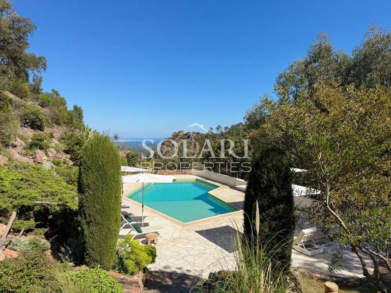 Villa avec Vue sur mer Les Adrets-de-l'Estérel - 6 chambres - 390m²
