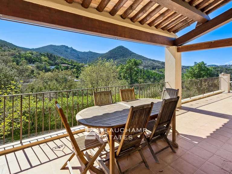 Villa Les Adrets-de-l'Estérel - 5 chambres - 328m²