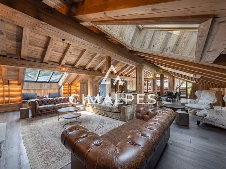 Chalet Les Allues - 6 chambres - 337m²