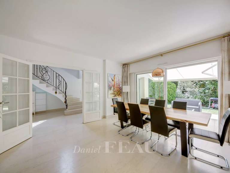 Maison Les Alluets-le-Roi - 6 chambres - 536m²