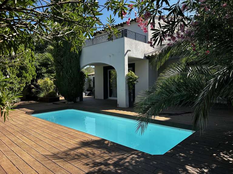 Maison Les Angles - 4 chambres - 170m²