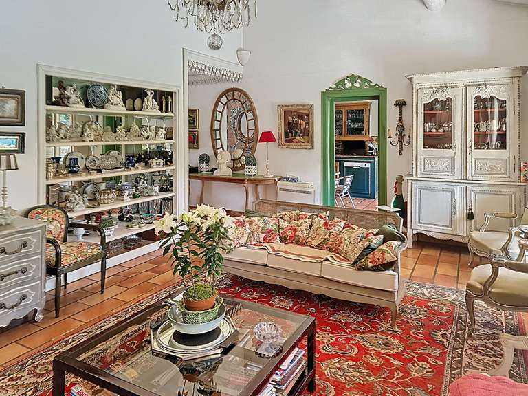 Maison Les Angles - 5 chambres - 190m²