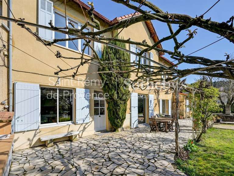 House Les Angles - 4 bedrooms - 182m²