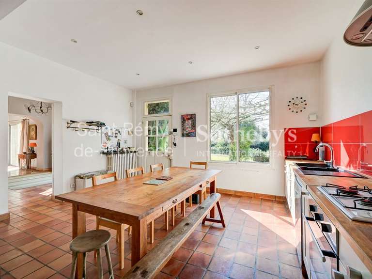 House Les Angles - 4 bedrooms - 182m²