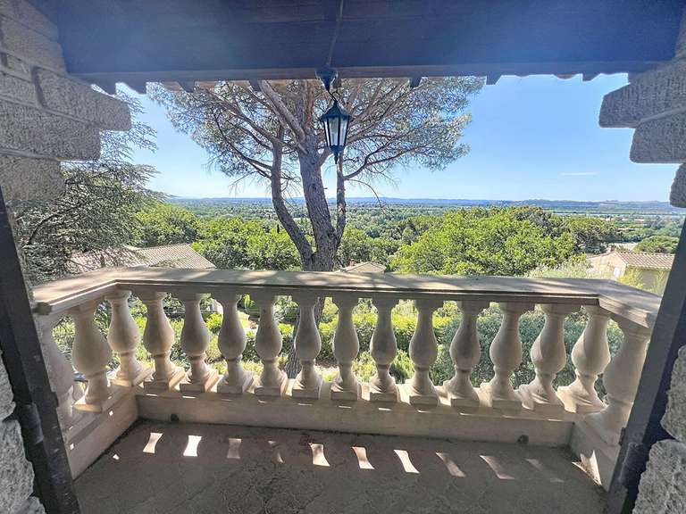 Maison Les Angles - 6 chambres - 192m²