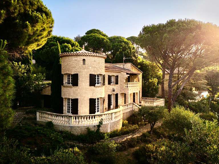 Maison Les Angles - 6 chambres - 192m²