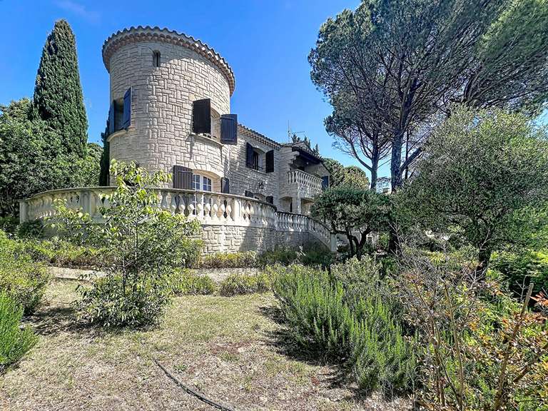 Maison Les Angles - 6 chambres - 192m²