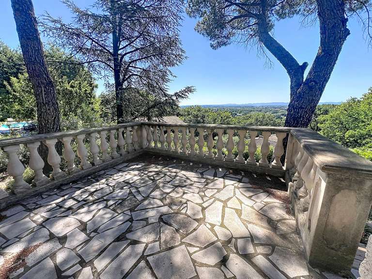 Maison Les Angles - 6 chambres - 192m²