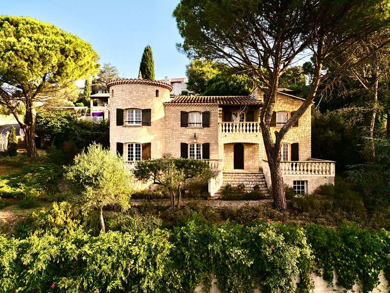 Maison Les Angles - 6 chambres - 192m²