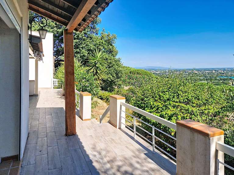 Maison Les Angles - 4 chambres - 165m²