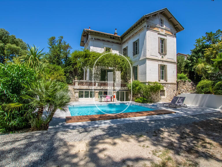 Sale Property Les Angles - 6 bedrooms