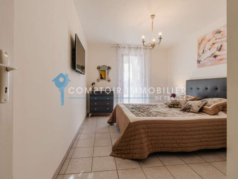 Maison Les Angles - 5 chambres - 380m²