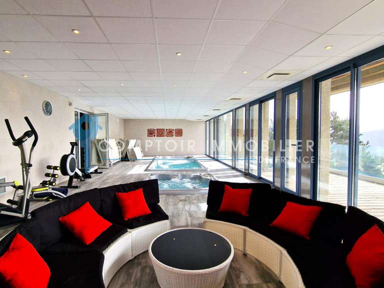 Maison Les Angles - 5 chambres - 380m²