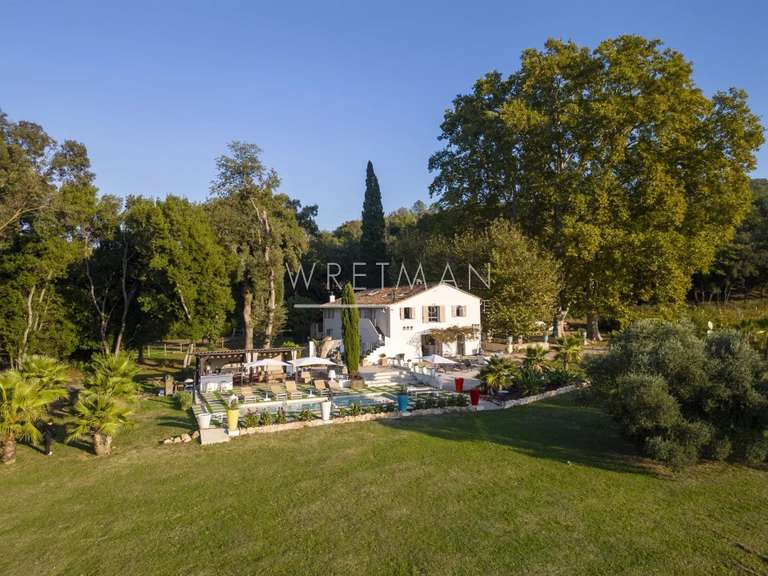 Propriété Les Arcs - 6 chambres - 300m²