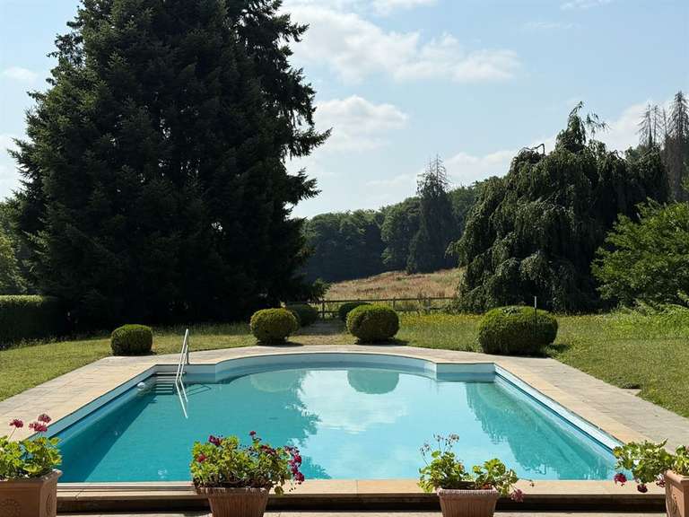 Château Les Avenières - 12 chambres - 820m²