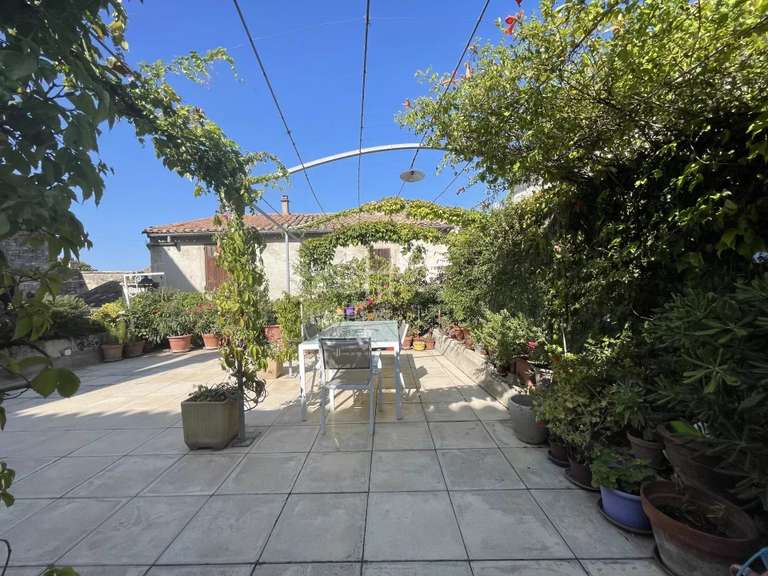 Appartement Les Baux-de-Provence - 3 chambres - 134m²