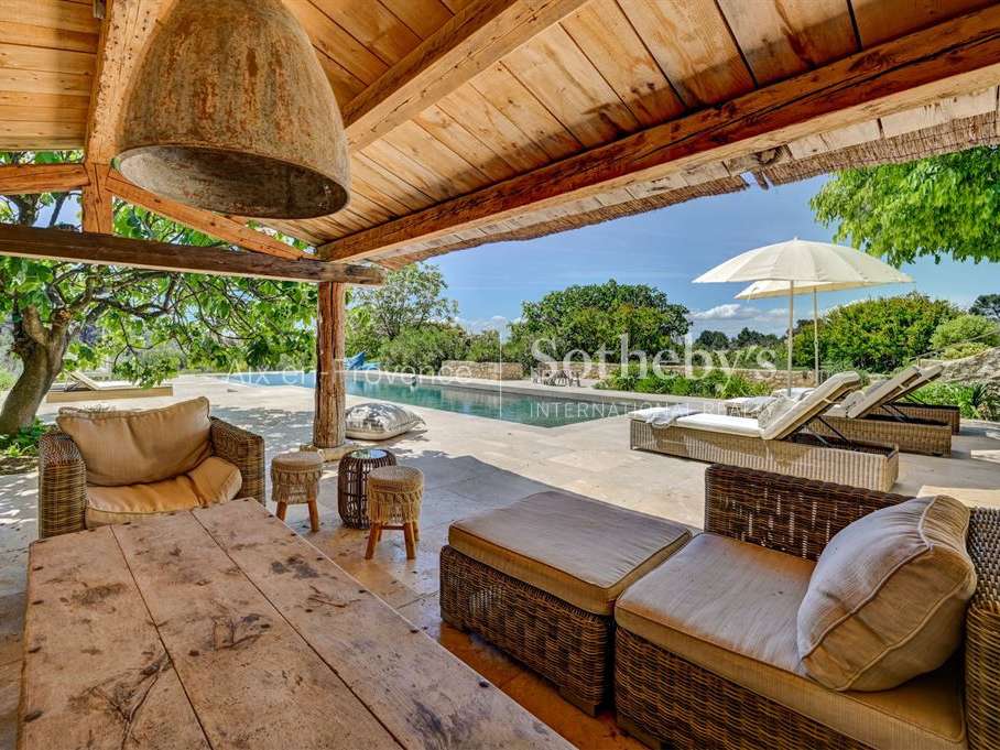 House Les Baux-de-Provence