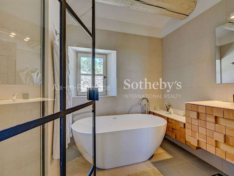 House Les Baux-de-Provence - 3 bedrooms - 170m²