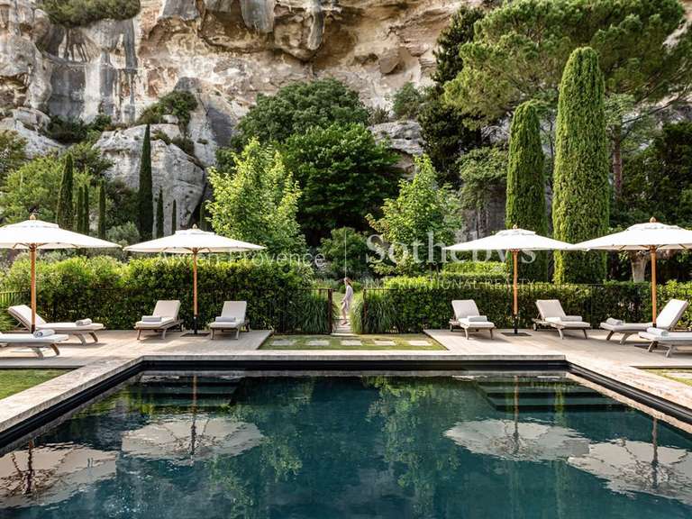 Maison Les Baux-de-Provence - 8 chambres - 650m²