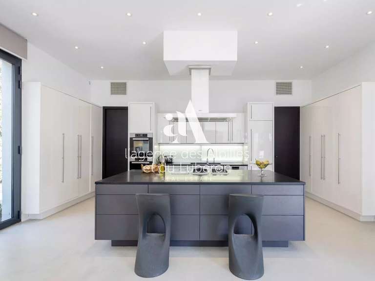 Maison Les Baux-de-Provence - 4 chambres - 400m²
