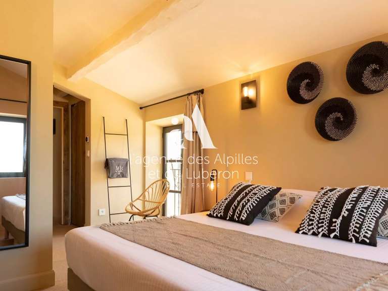 House Les Baux-de-Provence - 4 bedrooms - 2000m²