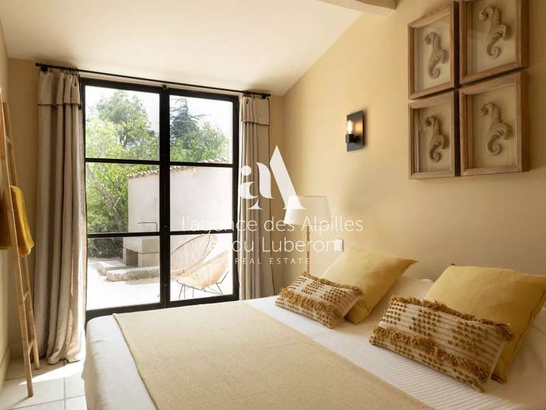 House Les Baux-de-Provence - 4 bedrooms - 2000m²