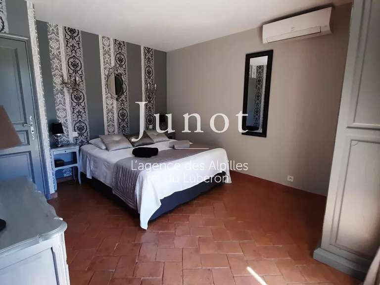 Maison Les Baux-de-Provence - 5 chambres - 400m²