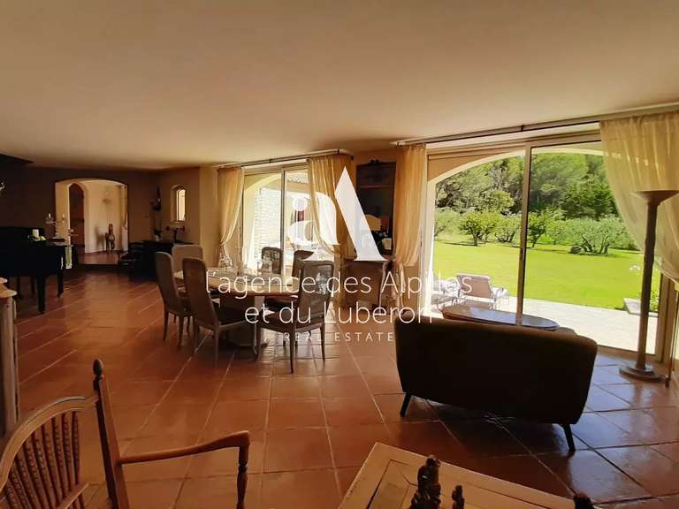 House Les Baux-de-Provence - 5 bedrooms - 400m²