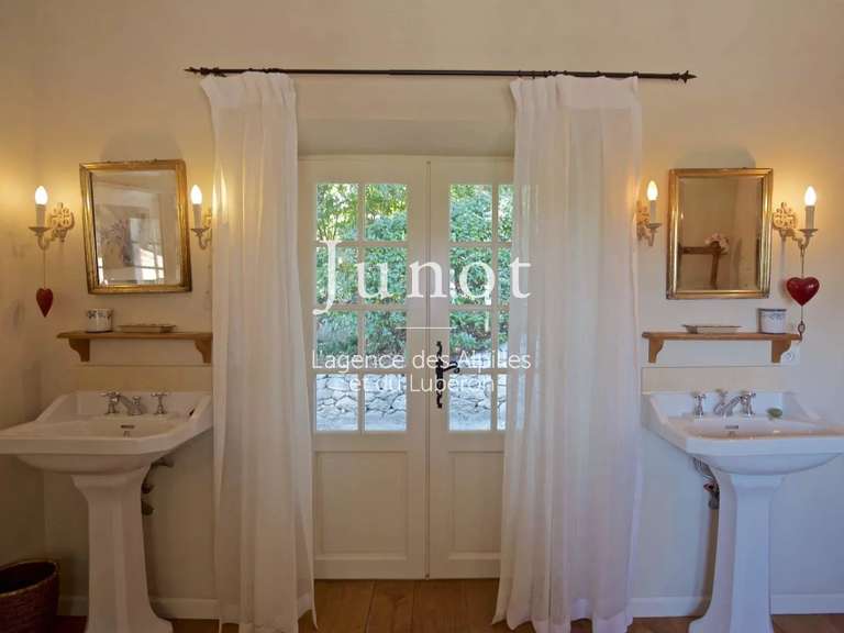 Maison Les Baux-de-Provence - 6 chambres - 12000m²