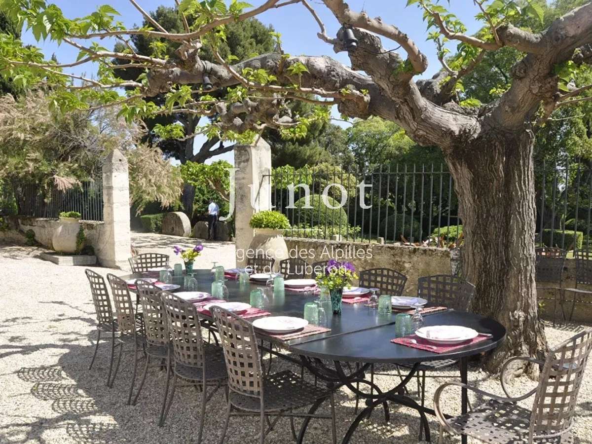 House Les Baux-de-Provence