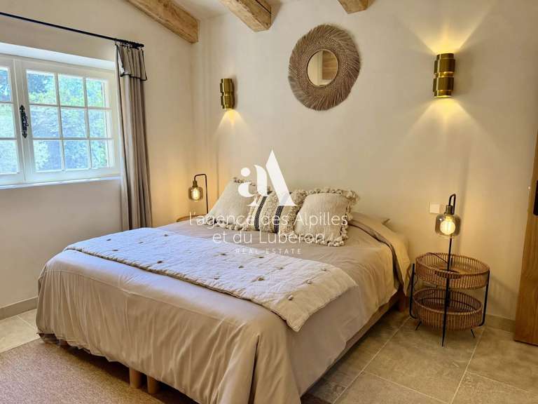 Maison Les Baux-de-Provence - 3 chambres - 105m²