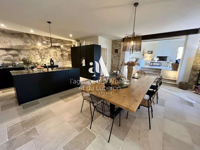 House Les Baux-de-Provence - 5 bedrooms - 250m²