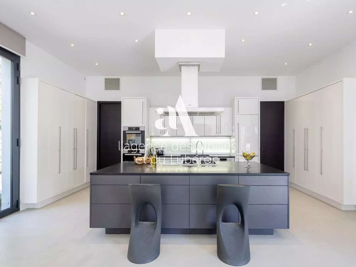 House Les Baux-de-Provence