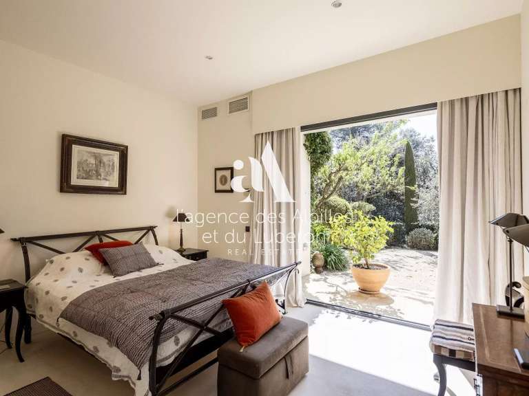 House Les Baux-de-Provence - 4 bedrooms - 400m²